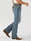 MEN'S WRANGLER RETRO® RELAXED FIT BOOTCUT JEAN IN GREELEY